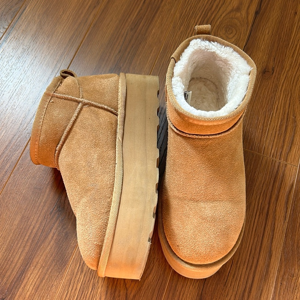 ⚠️COPY UGG platform boots